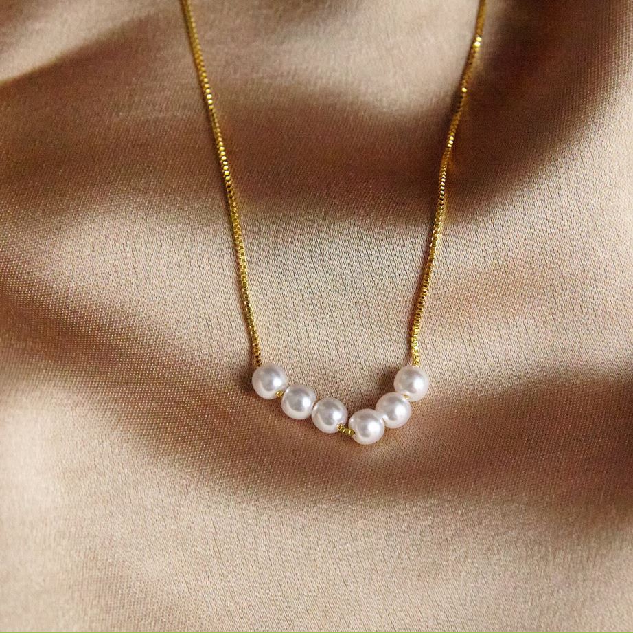 Stay in Indy Pearl Bead Necklace